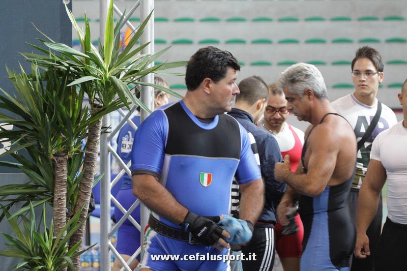 111008 sport 220_tn.jpg